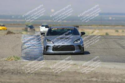 media/Sep-14-2025-Speed Ventures (Sun) [[b2951cd086]]/Red/Session 2 (Grapevine)/